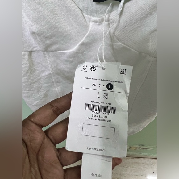 Bershka white bodysuit ♥️ - Picture 2 of 3